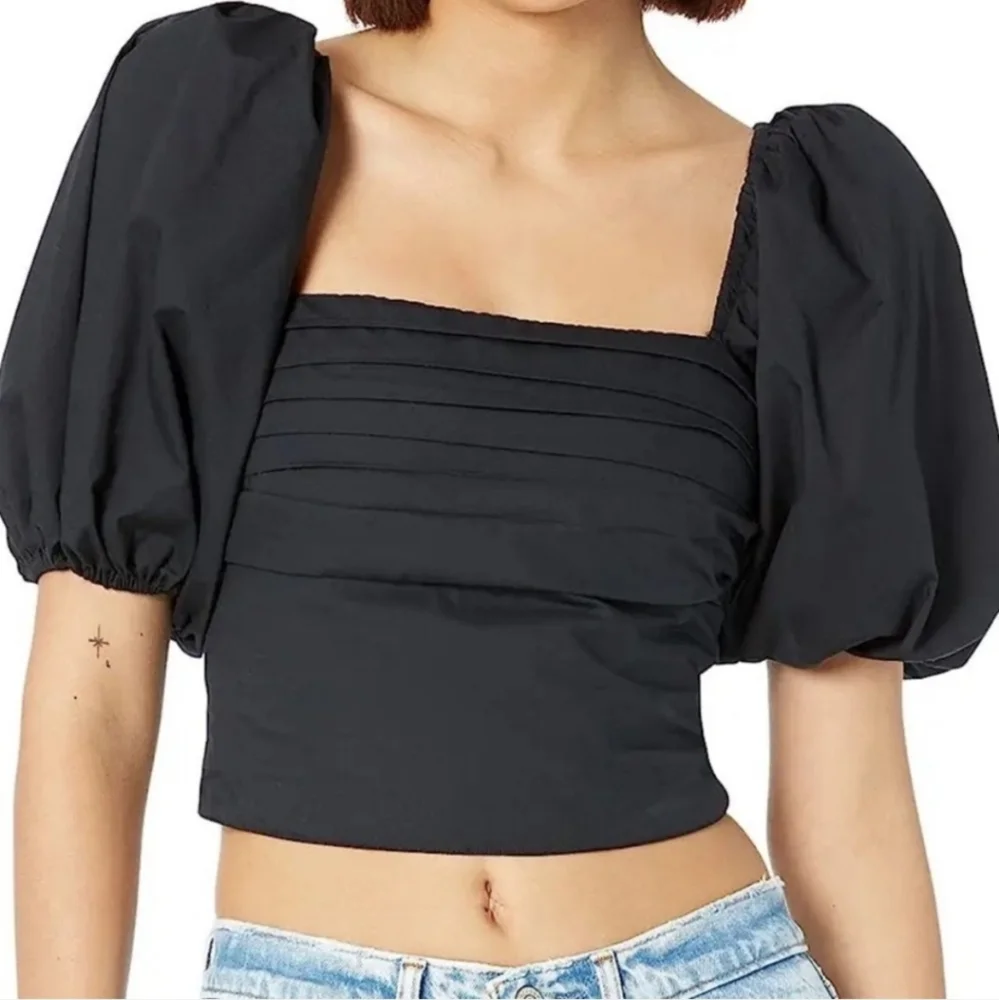 Abercrombie & Fitch Black Puff Sleeve Top Size Small